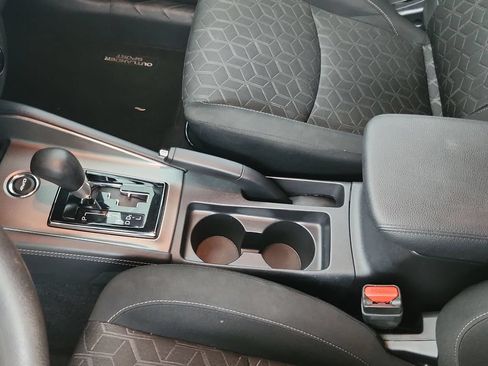 Used 2025 Mitsubishi Outlander Sport ES AWD/4WD image 14