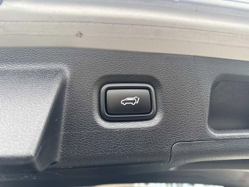 Used 2023 Hyundai Santa Fe SEL image 10