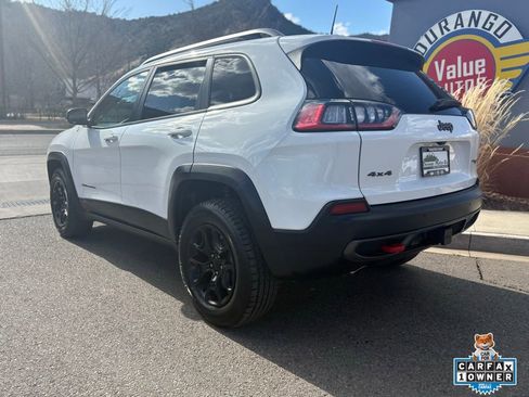 Used 2021 Jeep Cherokee Trailhawk w/ Premium Leather Package image 9