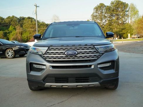 Used 2021 Ford Explorer Limited w/ Equipment Group 301A image 10