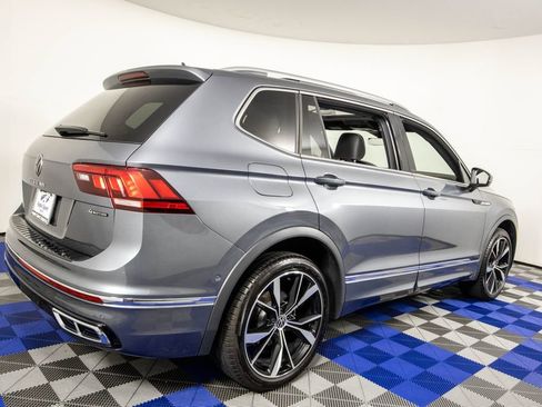 Used 2024 Volkswagen Tiguan SEL R-Line AWD/4WD image 5