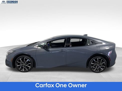 Used 2023 Toyota Prius Prime FWD image 2