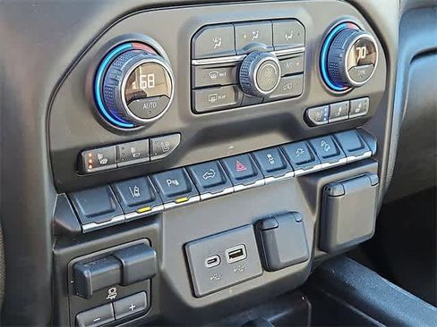 Certified 2020 Chevrolet Silverado 2500 High Country w/ Z71 Off-Road Package image 21