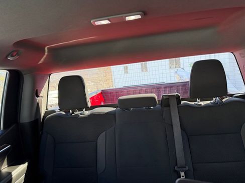 Used 2025 Chevrolet Silverado 1500 LT image 20