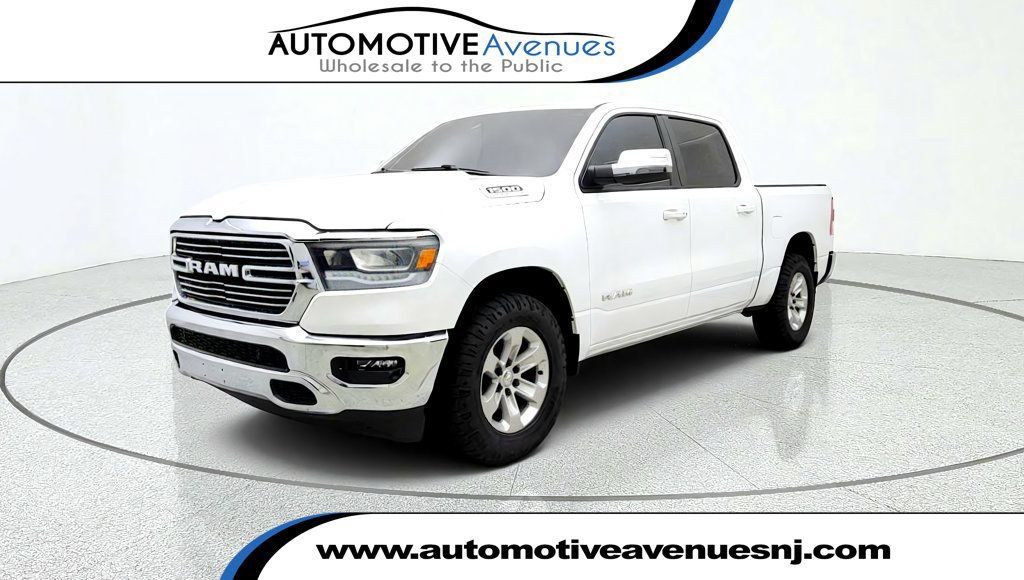 Used 2023 RAM 1500 Laramie AWD/4WD image 1