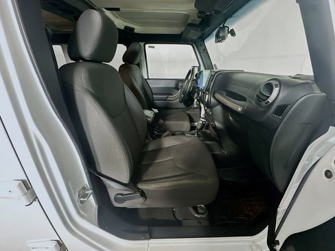 Used 2017 Jeep Wrangler Unlimited Sport w/ Quick Order Package 24S image 29