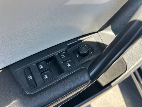 Used 2022 Volkswagen Tiguan S w/ IQ.Drive Package FWD image 12