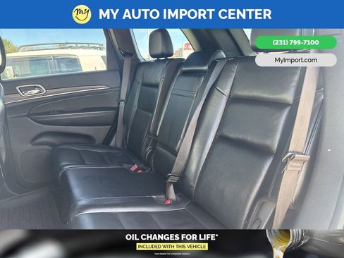 Used 2021 Jeep Grand Cherokee Limited AWD/4WD image 25