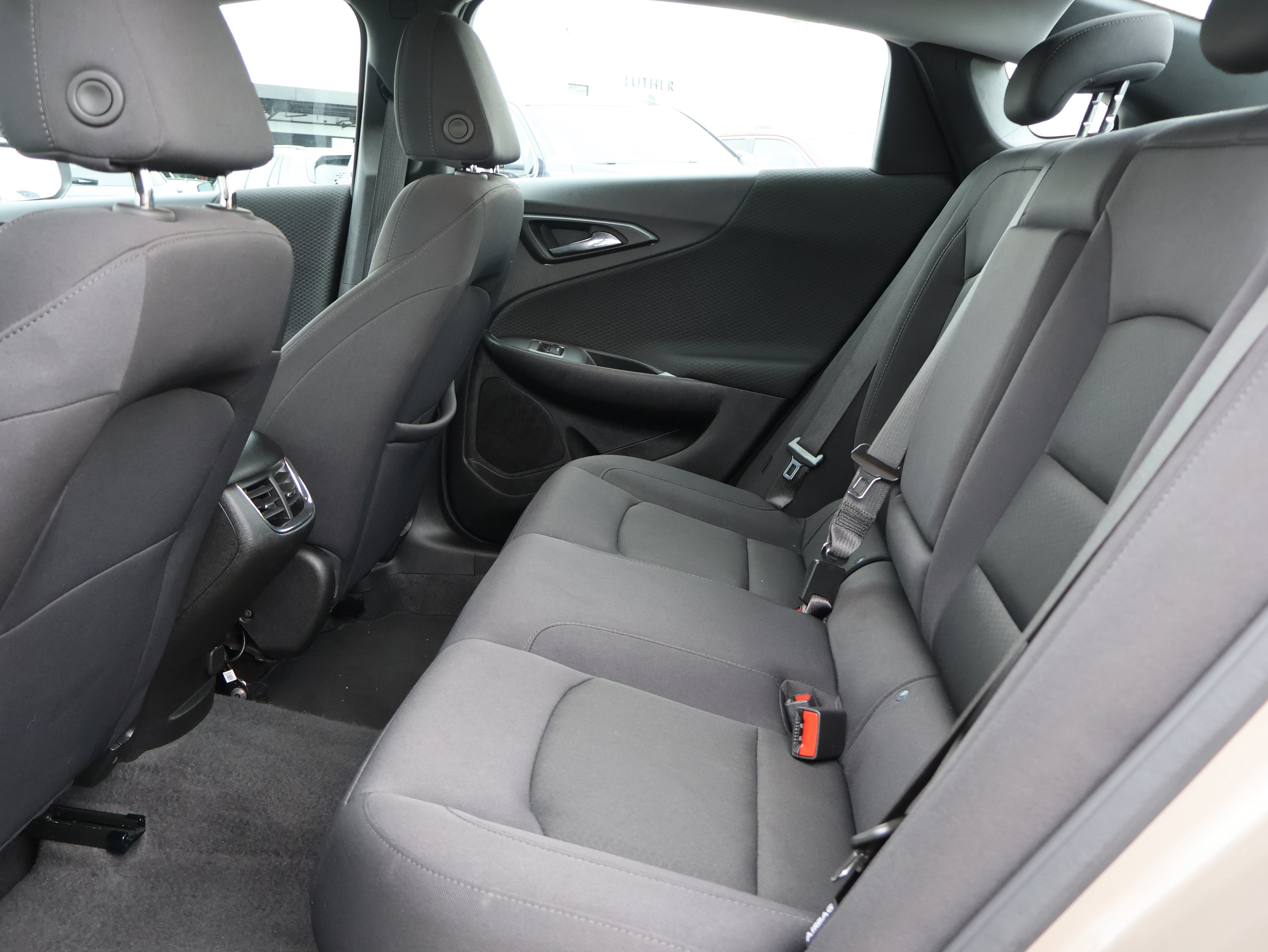 Used 2025 Chevrolet Malibu LT FWD image 13