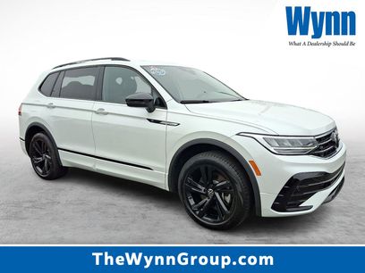 Certified 2024 Volkswagen Tiguan SE R-Line