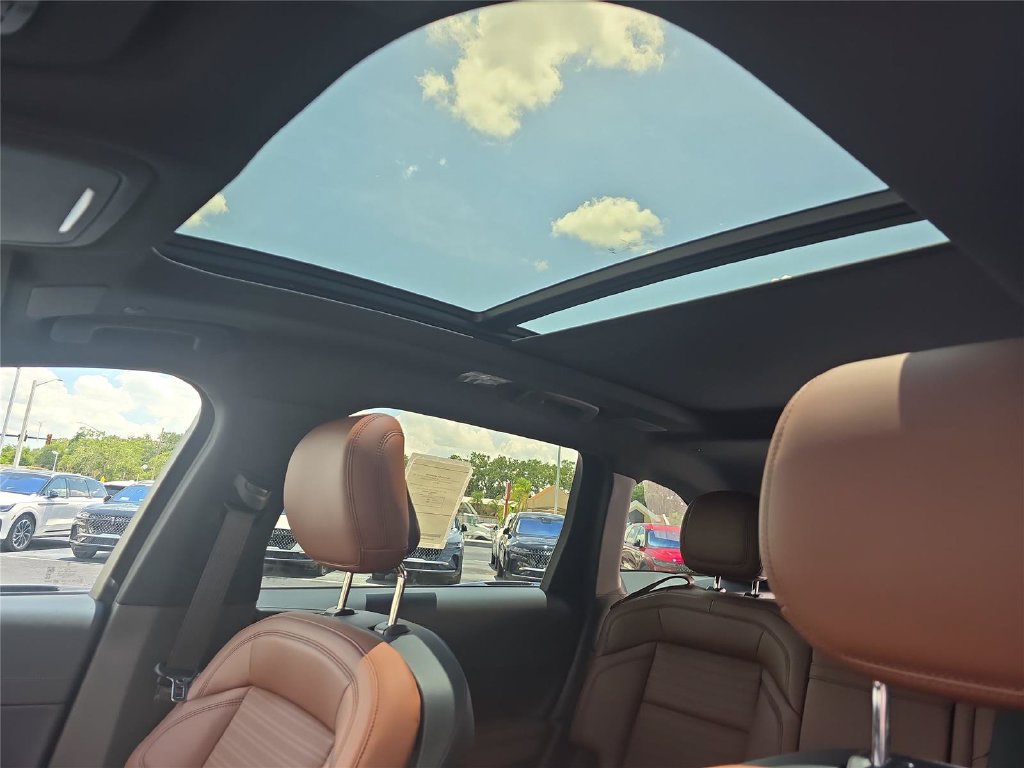 New 2026 Lincoln Nautilus Reserve AWD/4WD image 23