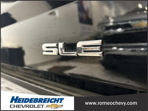 Used 2019 GMC Sierra 1500 SLE w/ SLE Value Package AWD/4WD image 38