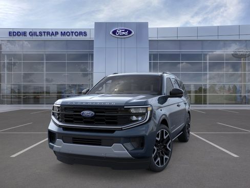New 2026 Ford Expedition Platinum AWD/4WD image 2