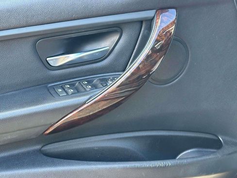 Used 2014 BMW 320i xDrive Sedan image 20