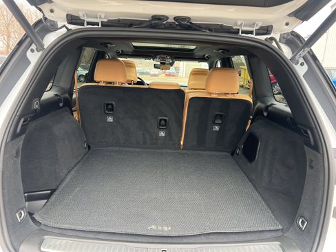 Certified 2023 Jeep Grand Cherokee Summit w/ Adv Protech Group IV image 5