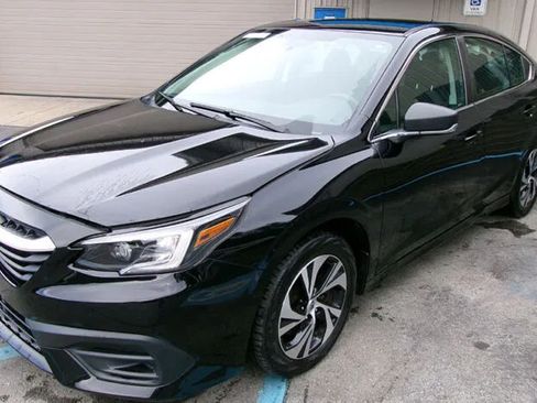 Used 2022 Subaru Legacy AWD/4WD image 3