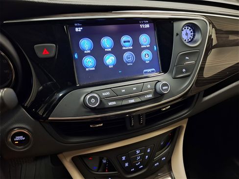 Used 2020 Buick Envision Preferred image 14