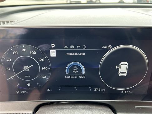 Used 2023 Kia Sportage SX image 10