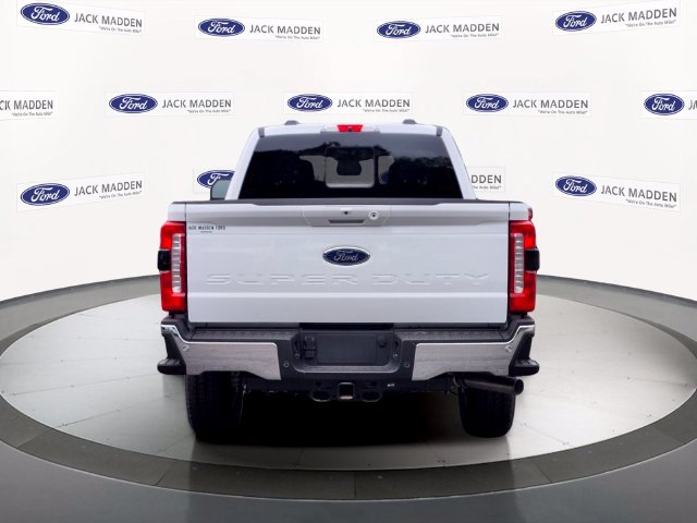New 2026 Ford F250 XLT w/ XLT Premium Package AWD/4WD image 4