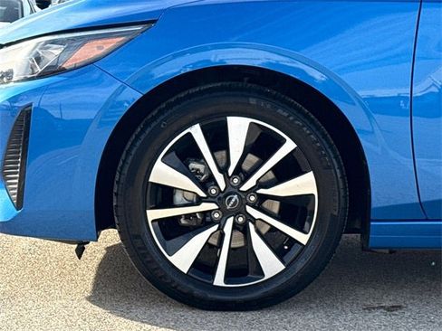 Used 2025 Nissan Sentra SV w/ SV Premium Package image 6