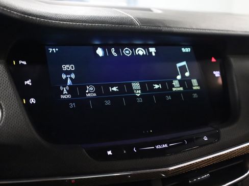 Used 2018 Cadillac CT6 Luxury image 29