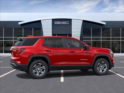 Certified 2026 GMC Terrain Elevation w/ LPO, Floor Liner Package FWD image 5