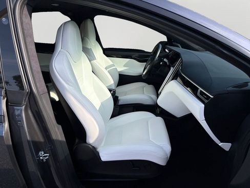 Used 2017 Tesla Model X 100D AWD/4WD image 6