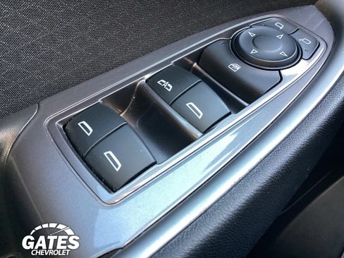Used 2024 Chevrolet Malibu LT FWD image 19