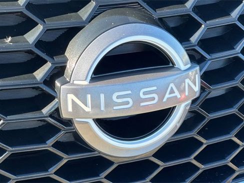 Used 2023 Nissan Murano SV image 44