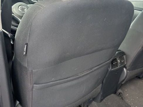 Used 2019 Nissan Rogue SV image 21