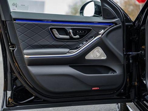 New 2026 Mercedes-Benz S 580 4MATIC Sedan image 38