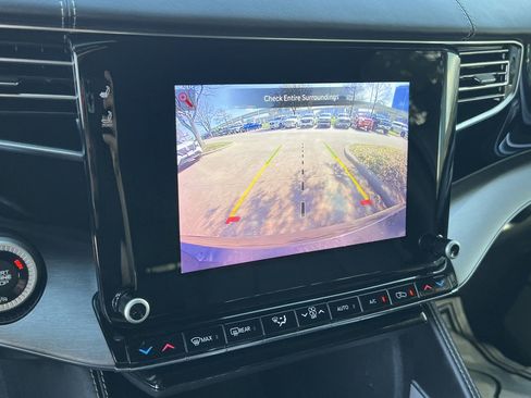 Used 2023 Jeep Wagoneer Series II image 15