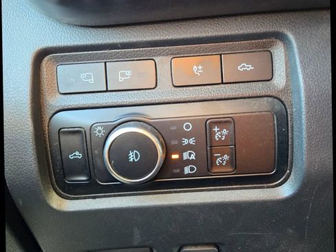 Used 2023 Ford F250 Platinum image 24