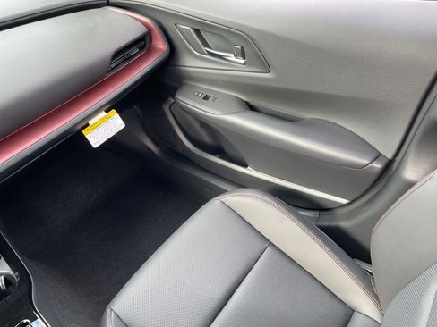 Used 2026 Toyota Prius Plug-In Hybrid image 15