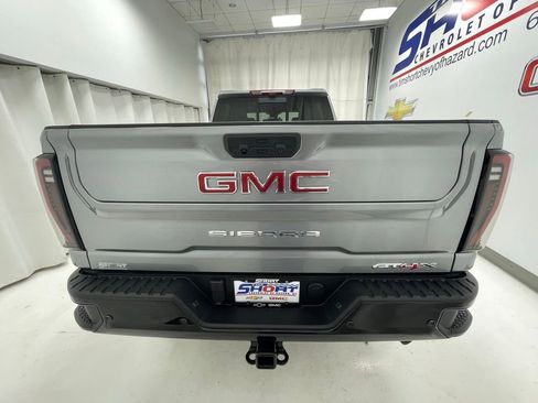 New 2026 GMC Sierra 2500 AT4X AWD/4WD image 7