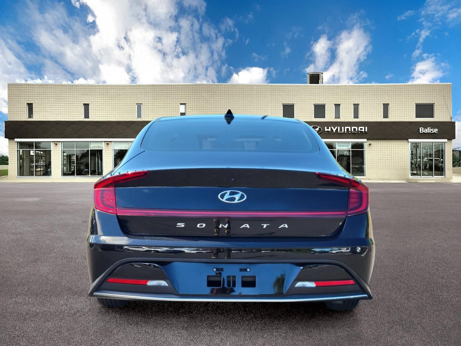 Used 2021 Hyundai Sonata SE FWD image 4