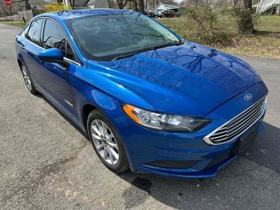 Used 2017 Ford Fusion SE