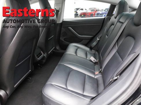 Used 2022 Tesla Model 3 Long Range image 19