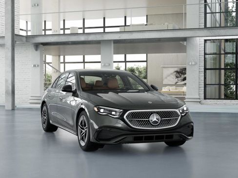 New 2026 Mercedes-Benz E 350 4MATIC Sedan image 9