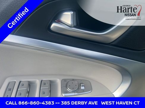 Used 2024 Genesis G70 2.5T image 24