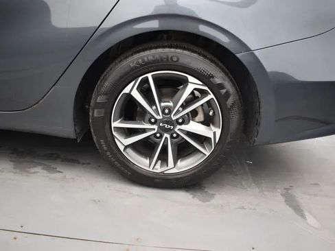 Used 2024 Kia Forte LXS image 33