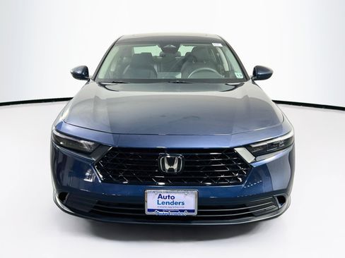 Used 2023 Honda Accord EX image 2