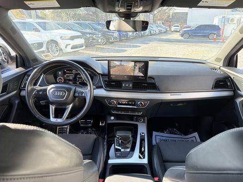 Used 2021 Audi SQ5 Premium Plus w/ Premium Plus Package image 19