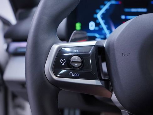 Used 2024 BMW i5 eDrive40i w/ M Sport Package image 19