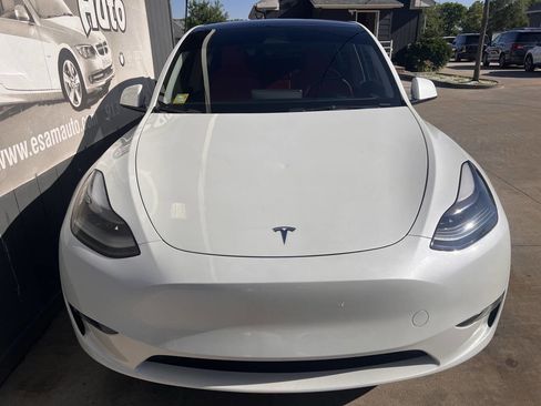 Used 2023 Tesla Model Y Long Range AWD/4WD image 10