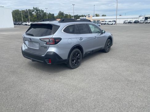 Used 2021 Subaru Outback Onyx Edition XT w/ Popular Package #2 image 7
