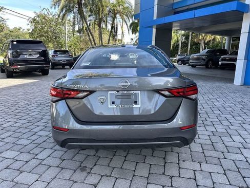 Used 2025 Nissan Sentra SV FWD image 34