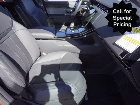 New 2025 Land Rover Range Rover Sport SE AWD/4WD image 23
