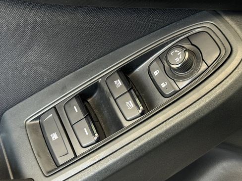 Used 2017 Subaru Impreza 2.0i AWD/4WD image 12