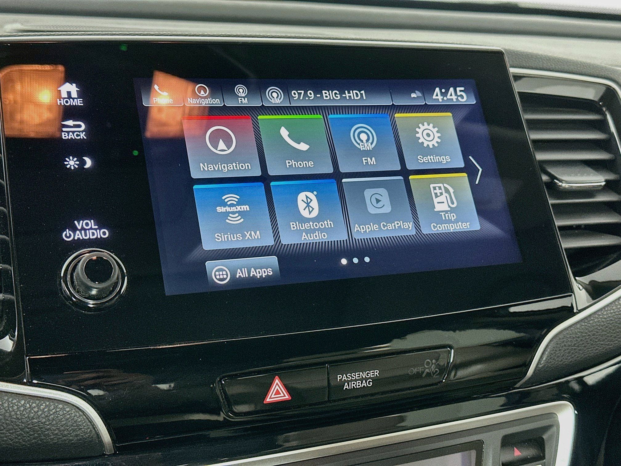 Used 2020 Honda Pilot Touring image 19